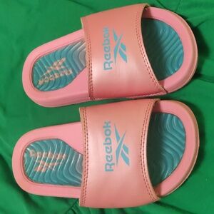 Reebok Flip flops, slip-on sandals for girl Size 12
